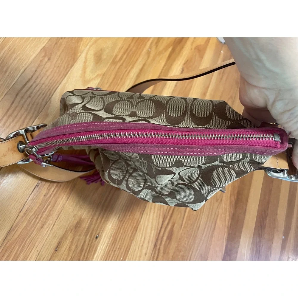 Coach Vintage Duffle Bag Signature Monogram Pink Suede Trim Tassel 9362